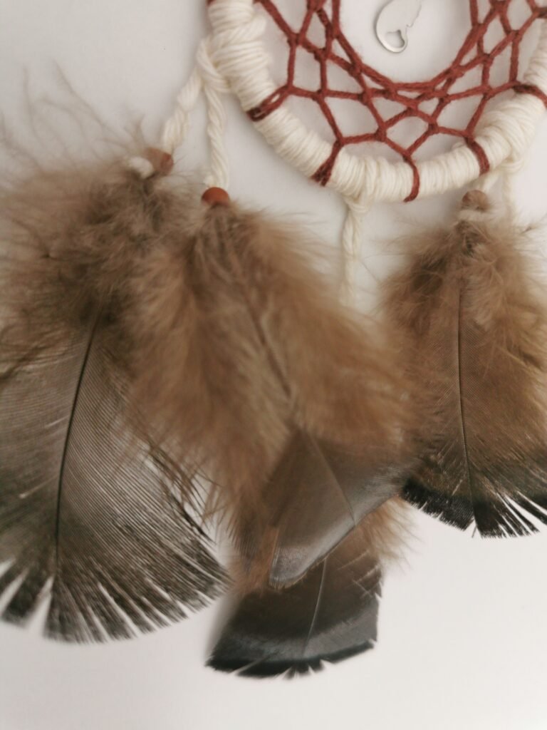 Parure Nomade acajou et écru avec plumes de dindon